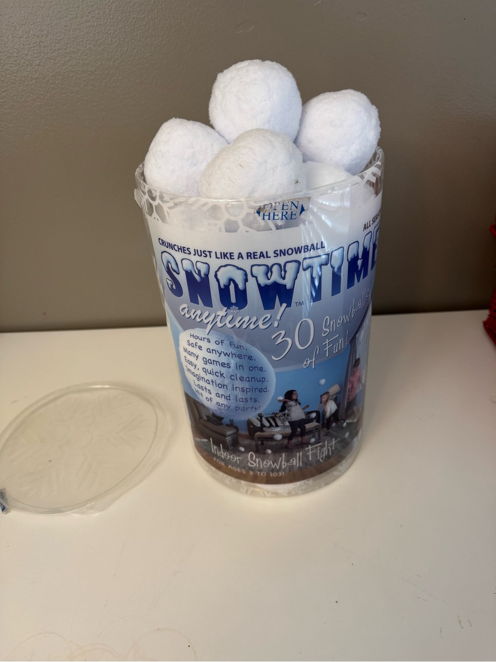 SNOWTIME Anytime Indoor Snowball Fight Set - 27/30